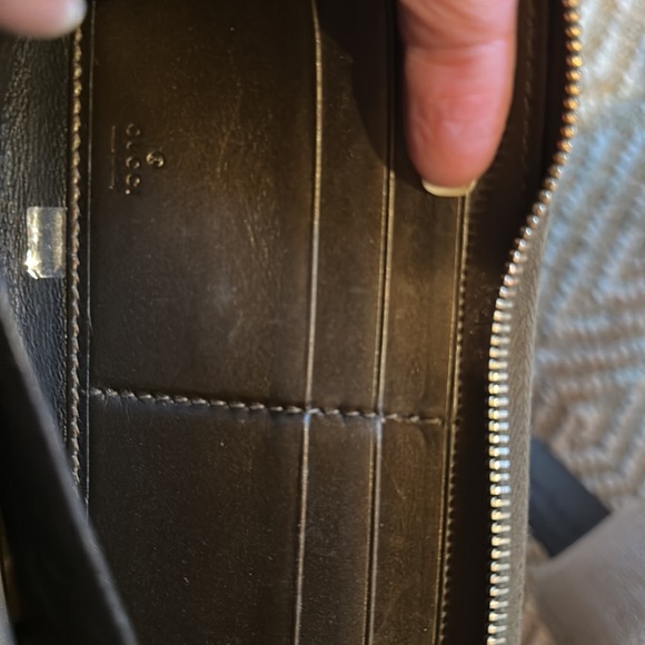Gucci interlocking G pattern zip wallet - Picture 11 of 11